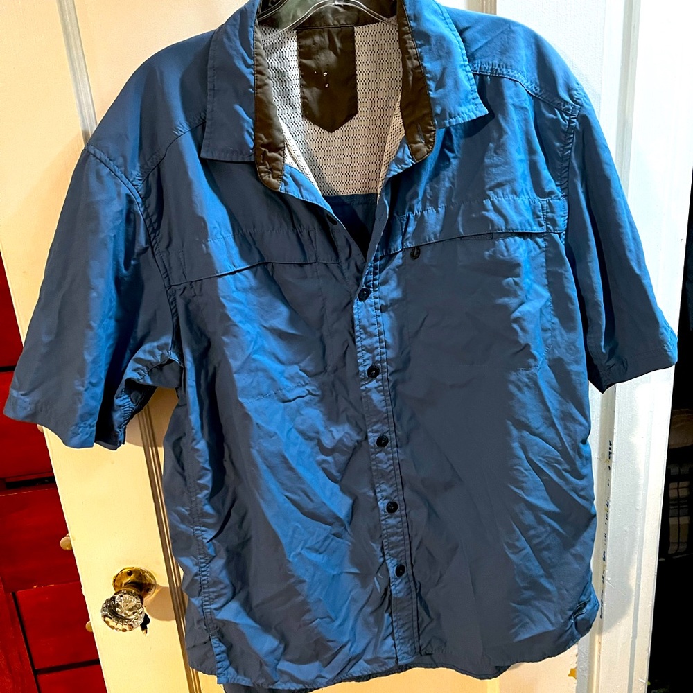 Men’s hiking shirt